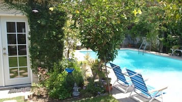 Udendørs pool