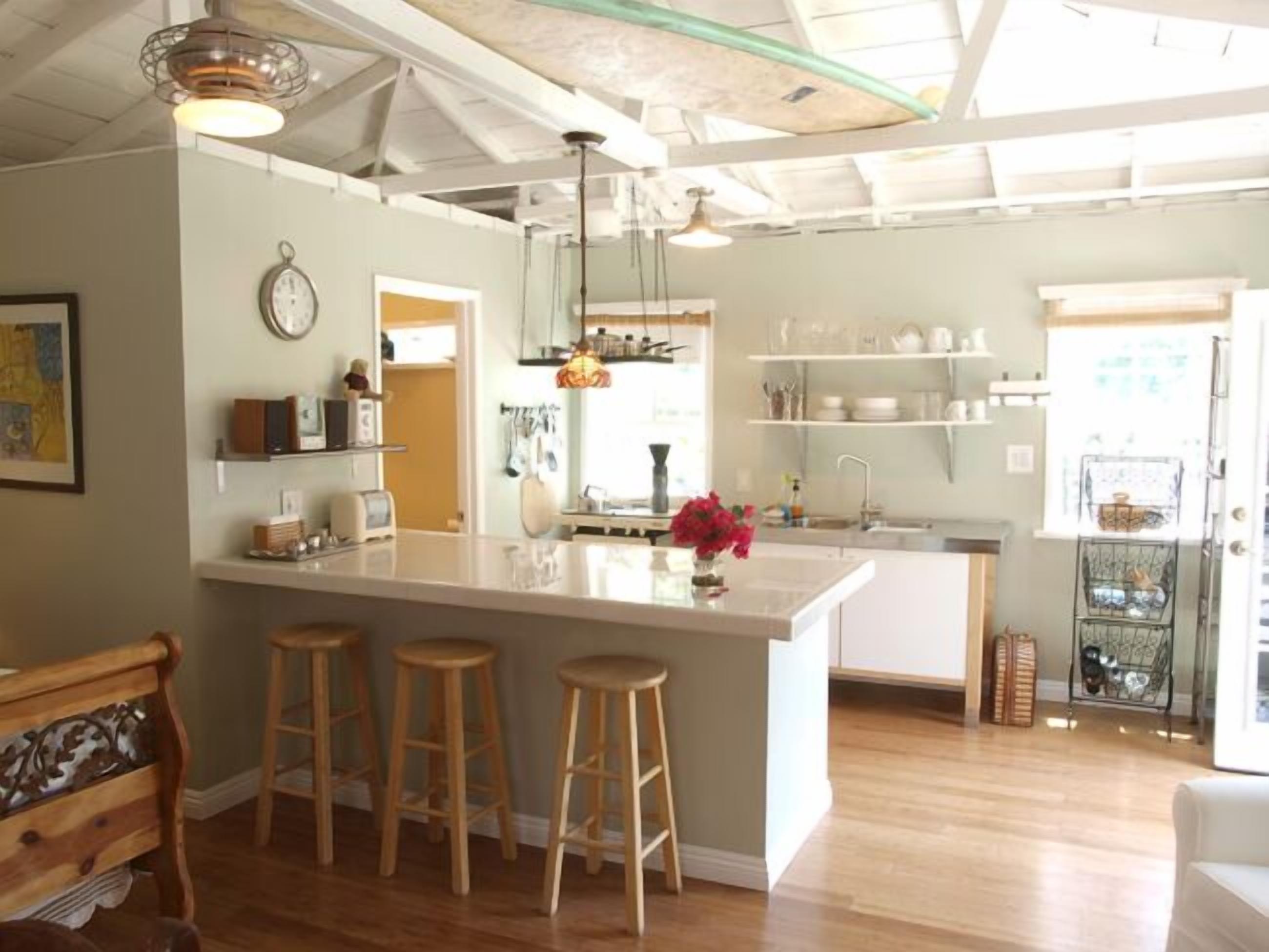 Apartamento (0 Bedroom) | Cozinha privada | Micro-ondas, fogão, cooktop, talheres/pratos/utensílios de cozinha