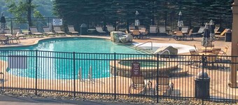 Southwind Seven Springs Home on Ski Slopes!