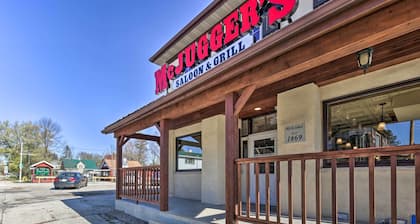 'mcjuggers Loft:' Walk to Lake, Park, Restaurants