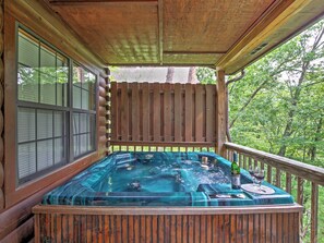 House (2 Bedrooms) | Interior - Idyllic Cabin w/ Hot Tub < 2 Mi to Dollywood! (Sevierville)