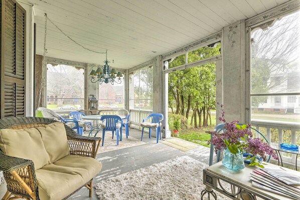 House (5 Bedrooms) | Interior - Elegant Norwich House w/ Billiards Room & Ballroom (Norwich)