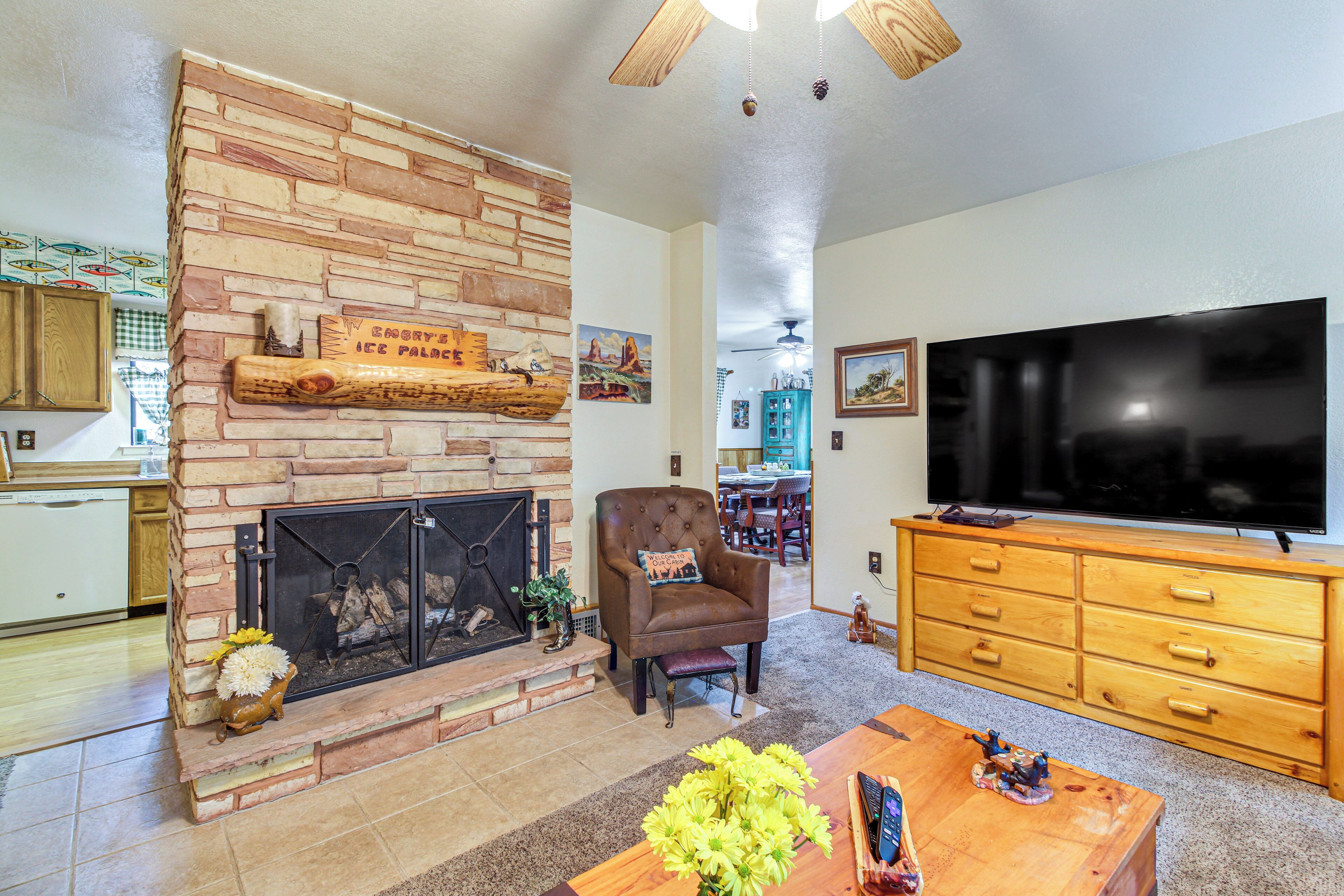 House (4 Bedrooms) | Interior