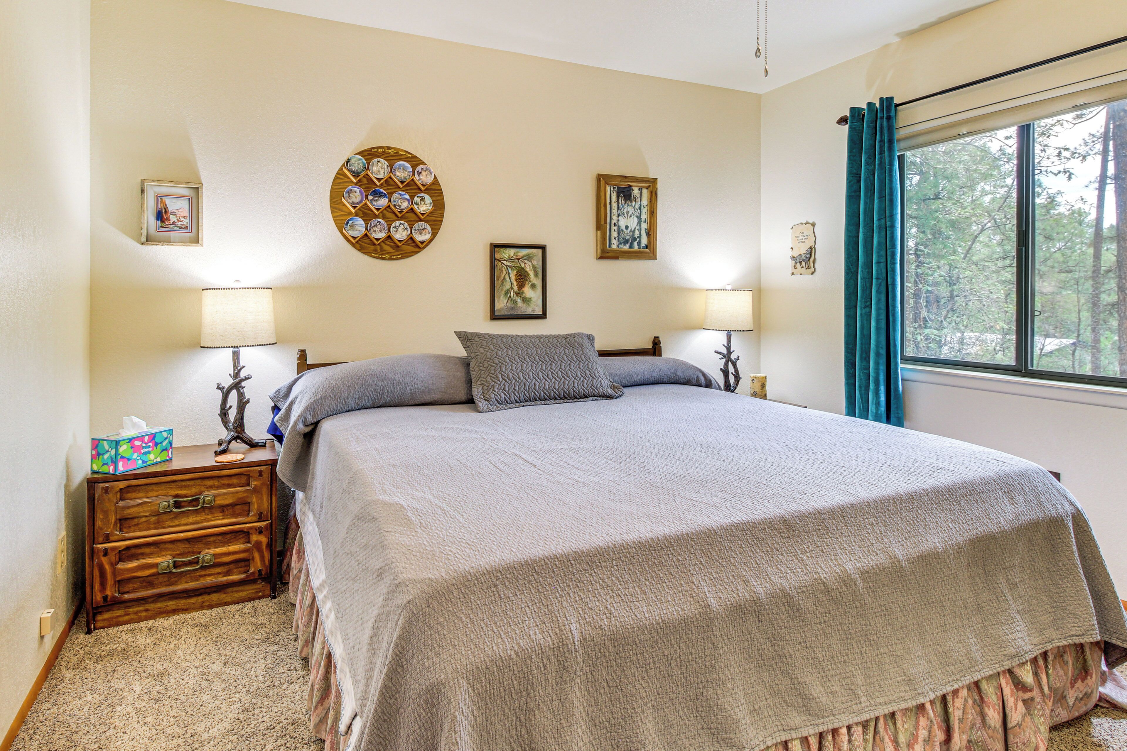House (4 Bedrooms) | Interior