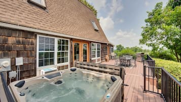 House (3 Bedrooms) | Front of property