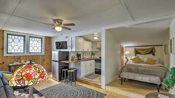 Apartment (0 Bedroom) | Interior