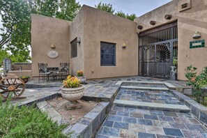 House (1 Bedroom) | Interior - Shared Backyard & Hot Tub: Restful Mesa Retreat! (Mesa)