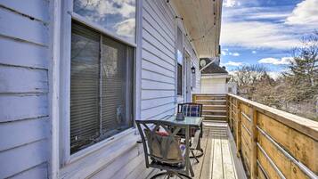 Apartment (1 Bedroom) | Interior