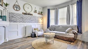 Apartment (1 Bedroom) | Interior