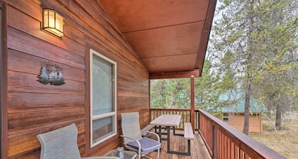 Cabin W/ac, Hot Tub, Deck, Oversized Parking
