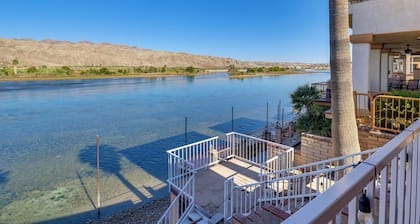 Riverfront Bullhead City House w/ Balcony!