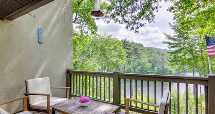 High-end Sapphire Retreat on Fairfield Lake!