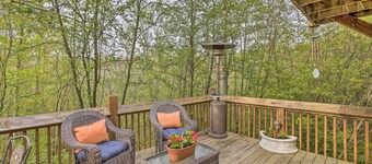Resort Cabin w/ Fire Pit: Golf, Hike and Play!