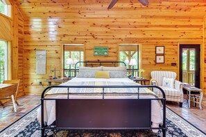 House (2 Bedrooms) | Interior - Riverfront Cabin w/ Outdoor Oasis in Seminary! (Seminary)