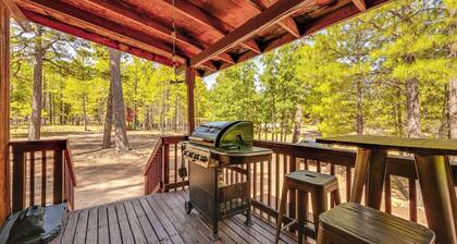 Coconino Cabin w/ Kayaks ~ 13 Mi to Reservoir