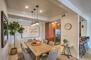 Apartment (2 Bedrooms) | Front of property - Balconies & Resort Amenities: Scottsdale Condo (Scottsdale)