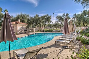 Apartment (2 Bedrooms) | Interior - Balconies & Resort Amenities: Scottsdale Condo (Scottsdale)