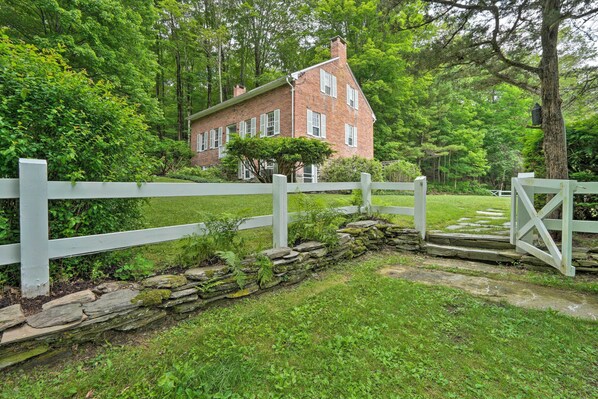 House (3 Bedrooms) | Front of property