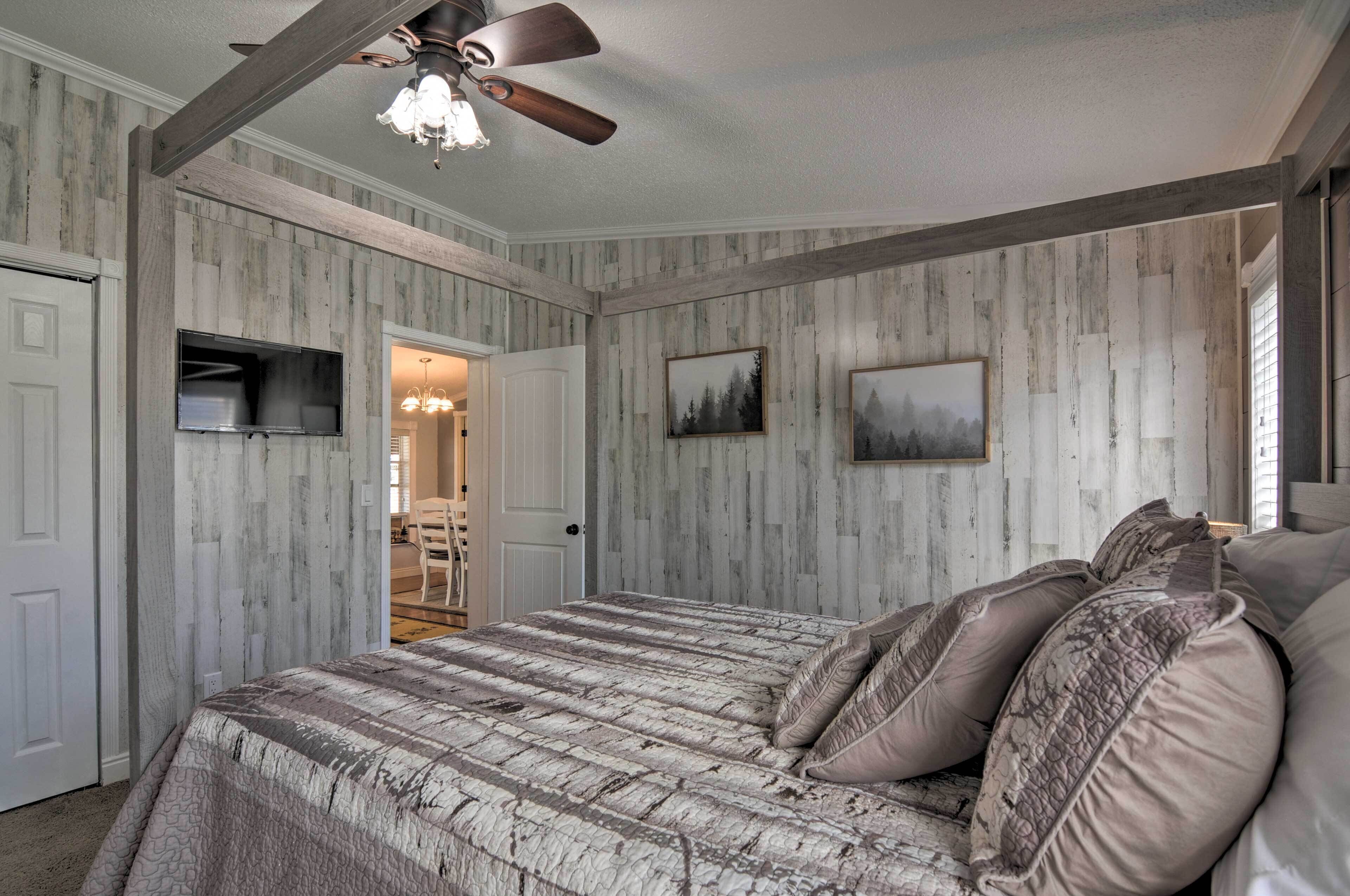 House (4 Bedrooms) | Interior