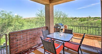Relaxing Green Valley Townhome ~ 30 Mi to Tucson!