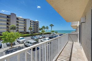 Apartment (2 Bedrooms) | Interior - Oceanfront Bonita Beach Condo w/ Pool Access! (Bonita Springs)
