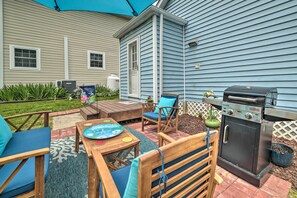 Cottage (2 Bedrooms) | Interior - Coastal Pet-friendly Cottage <½ Mi to Beaches (Chesapeake Beach)