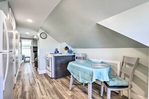 Apartment (1 Bedroom) | Interior - Old Orchard Beach Apartment - Quick Walk to Beach! (Old Orchard Beach)