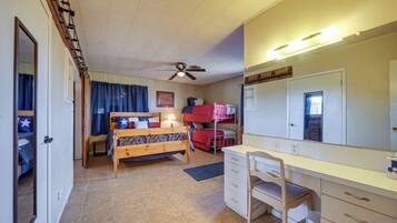 House (5 Bedrooms) | Bahagian dalam