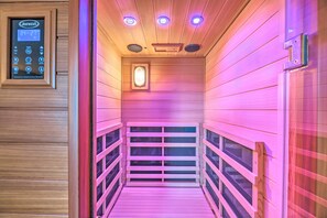House (3 Bedrooms) | Interior - Alto Cabin w/ Stunning Views, Hot Tub + Sauna! (Alto)