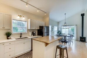 Casa (2 Bedrooms) | Interior