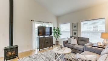 Casa (2 Bedrooms) | Interior