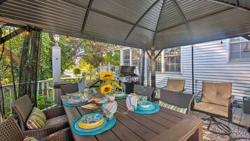 House (3 Bedrooms) | Front of property