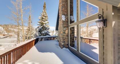 Group Ski Getaway Near the Base of Chairlift 8!