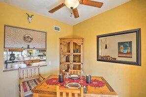 Apartment (1 Bedroom) | Interior - Sun-soaked AZ Townhome w/ Private Patio & Mtn View (Green Valley)