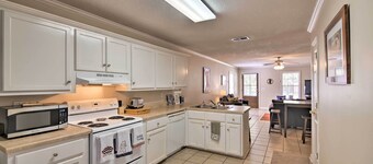 Charming Oxford Home ~ 1 Mi to Ole Miss Campus