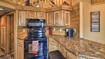 House (1 Bedroom) | Interior