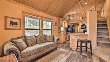 House (1 Bedroom) | Front of property