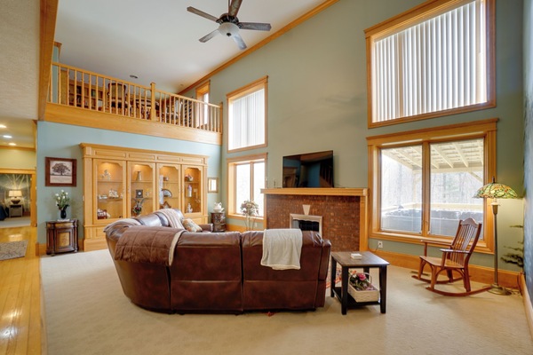 House (4 Bedrooms) | Front of property