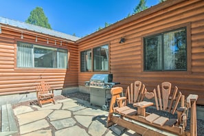 House (3 Bedrooms) | Interior - Hatch Retreat w/ Deck, Grill & Creek Access! (Hatch)