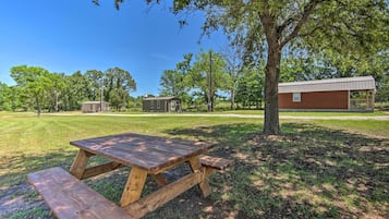 Apartment (0 Bedroom) | Interior