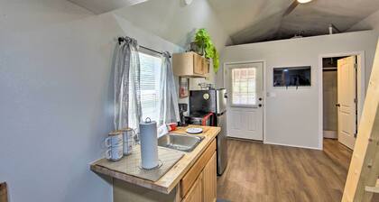Lake Fork Tiny Home: Outdoor Dining & Grill!