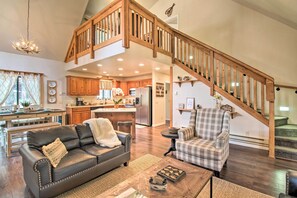 House (2 Bedrooms) | Interior