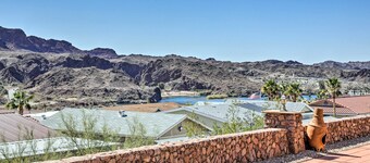 Sun-dappled AZ Abode w/ River & Mtn Views!