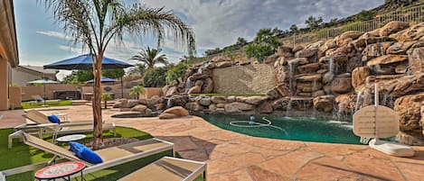 منزل (4 Bedrooms) | واجهة المنشأة