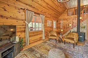 Interior - Large Deck, Grill: Pet-friendly Show Low Retreat! (Show Low)