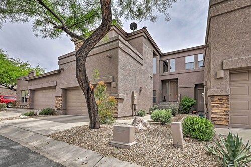 Golf Course View & Pool Access: Gold Canyon Gem