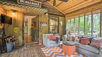 Apartment (0 Bedroom) | Interior