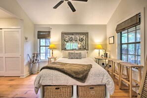 Apartment (0 Bedroom) | Interior