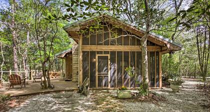 Enchanting 'whitney Cabin' w/ Beach & Creek!