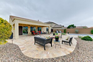 Terrace/patio - Delightful Florence Retreat: Backyard w/ Pool (Florence)